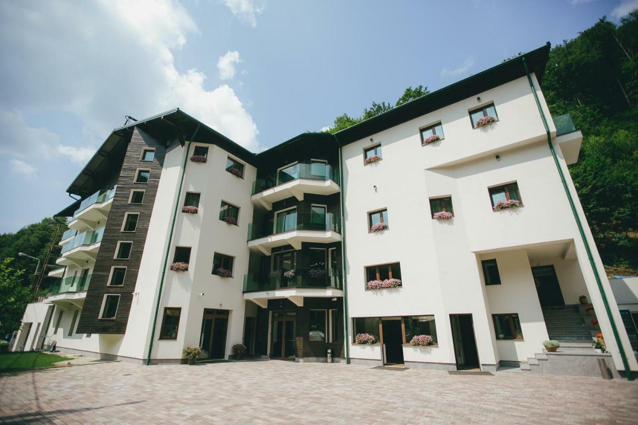 Lostrita - Pastravarie, Hotel & Spa Baia Mare Exterior photo