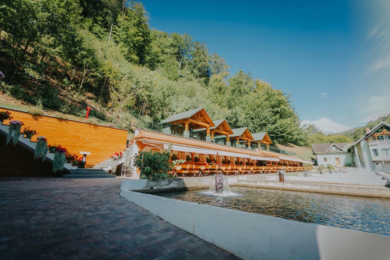 Lostrita - Pastravarie, Hotel & Spa Baia Mare Exterior photo